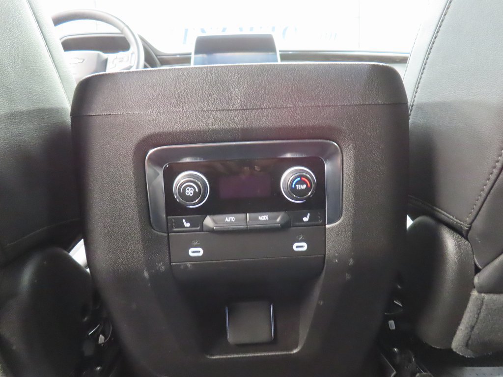 Used 2023 Chevrolet Tahoe LT w/ Luxury Package AWD/4WD image 11