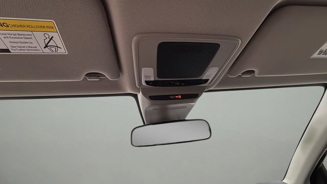 Used 2023 Honda HR-V LX image 26