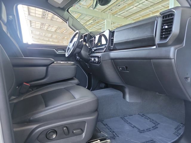 Used 2025 GMC Sierra 1500 SLT AWD/4WD image 21