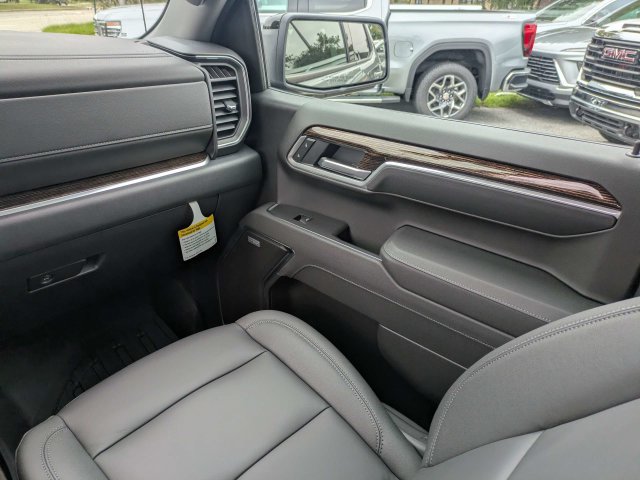 New 2026 GMC Sierra 1500 Elevation w/ Elevation Premium Package AWD/4WD image 18