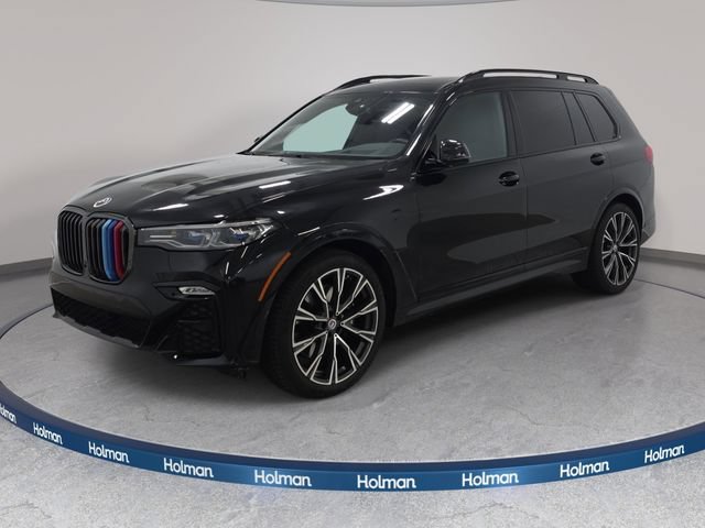 Used 2022 BMW X7 M50i w/ Cold Weather Package