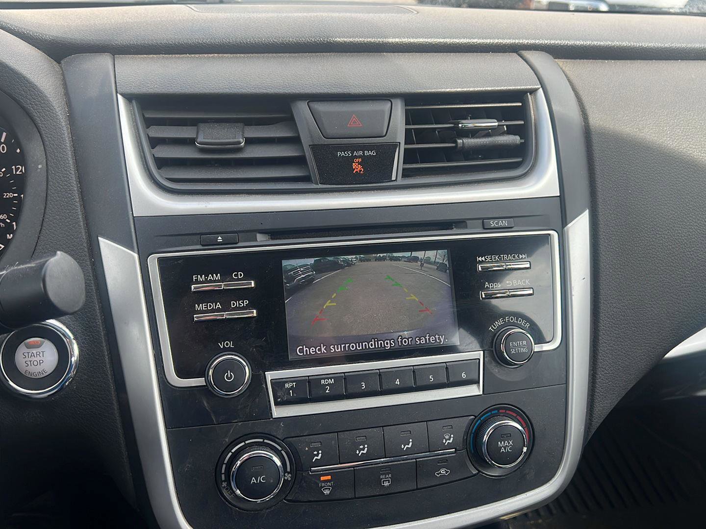 Used 2016 Nissan Altima 3.5 SR FWD image 19