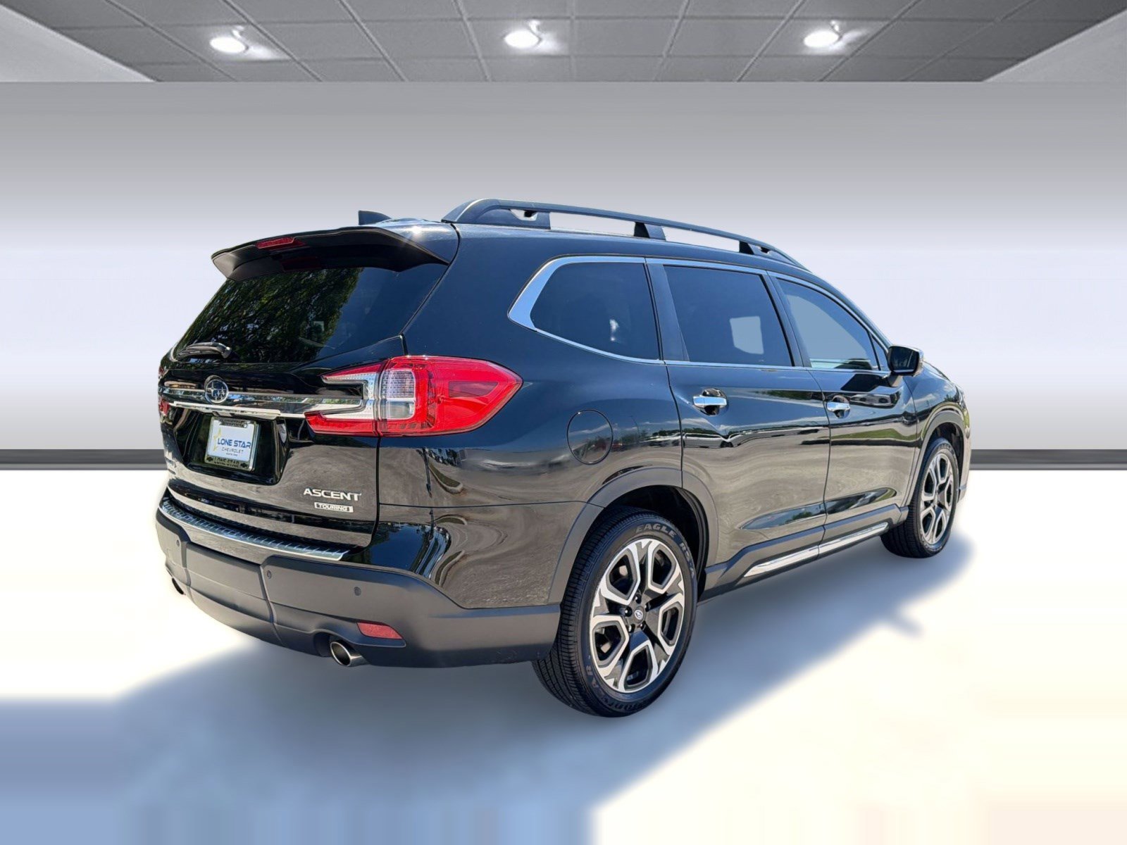 Used 2023 Subaru Ascent Touring image 9