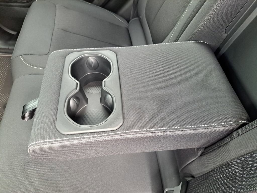 New 2025 Jeep Grand Cherokee Laredo w/ Luxury Tech Group I RWD image 11