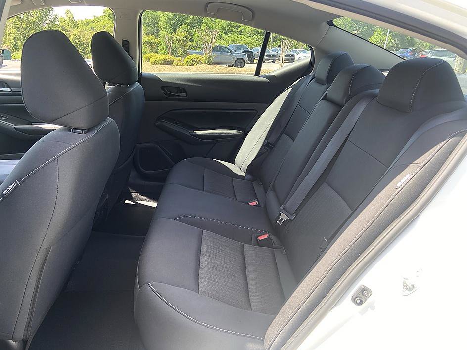 Certified 2024 Nissan Altima 2.5 SV FWD image 14