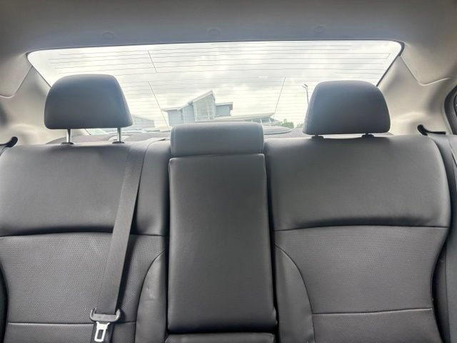 Used 2016 Subaru Legacy 2.5i Limited AWD/4WD image 11