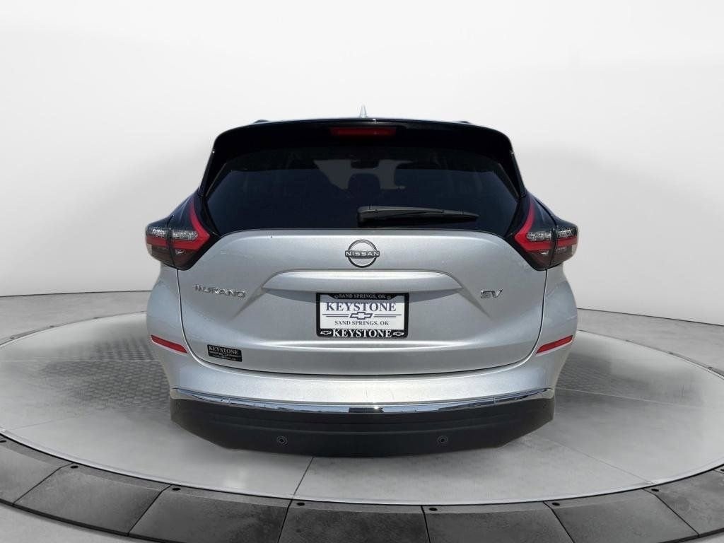 Used 2024 Nissan Murano SV image 4