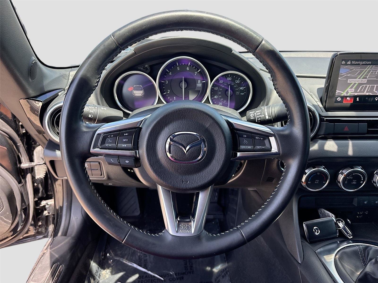 Used 2023 MAZDA MX-5 Miata Grand Touring RWD image 11