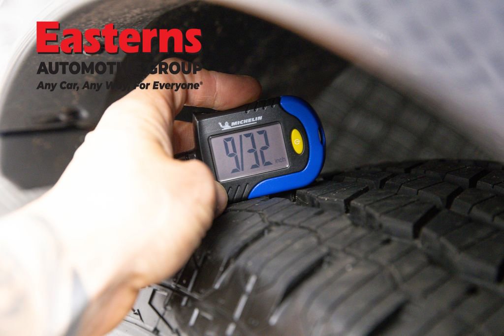 Used 2024 INFINITI QX80 Luxe w/ Cargo Package AWD/4WD image 32