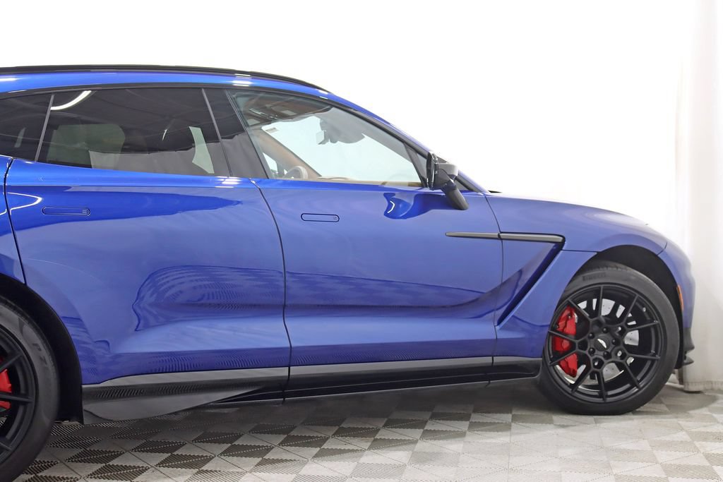 Used 2023 Aston Martin DBX 707 AWD/4WD image 11