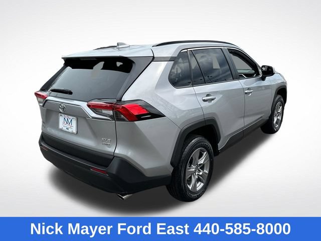 Used 2025 Toyota RAV4 XLE AWD/4WD image 8