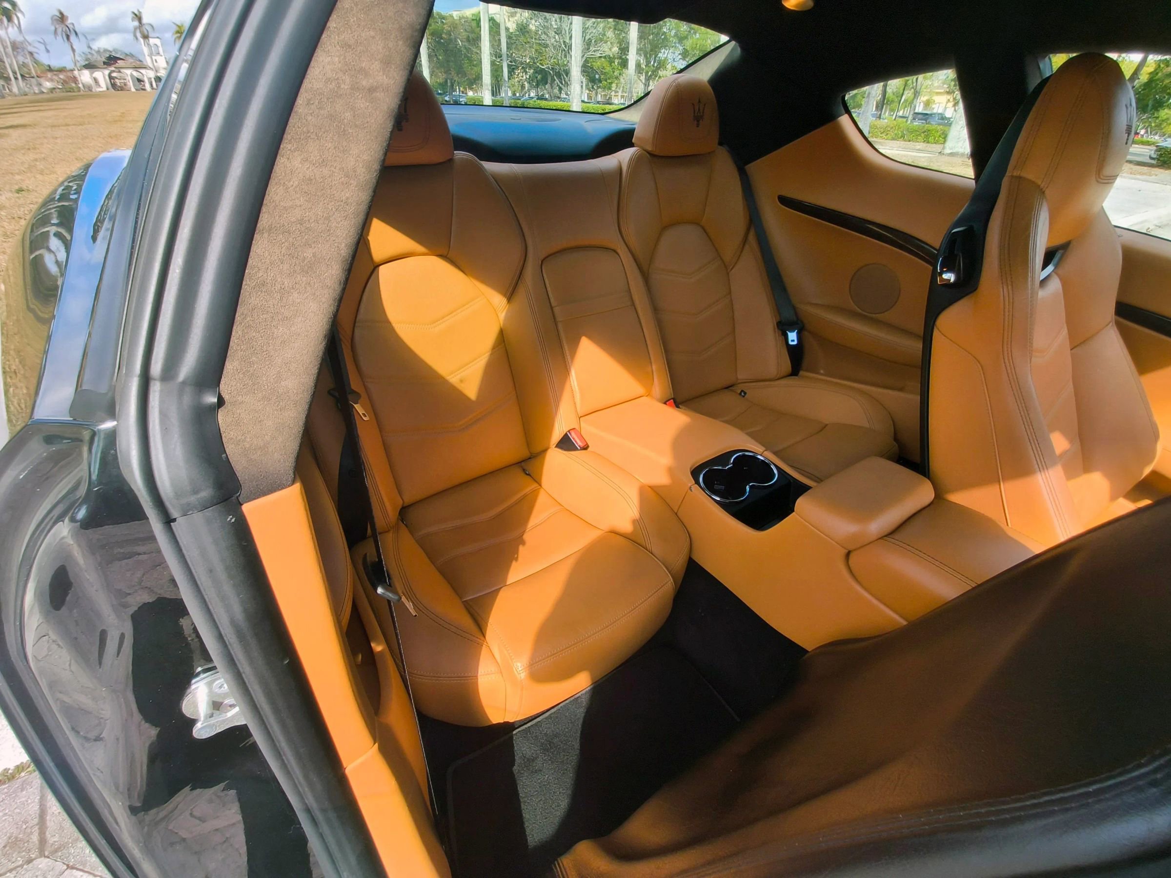 Used 2016 Maserati GranTurismo Sport image 11