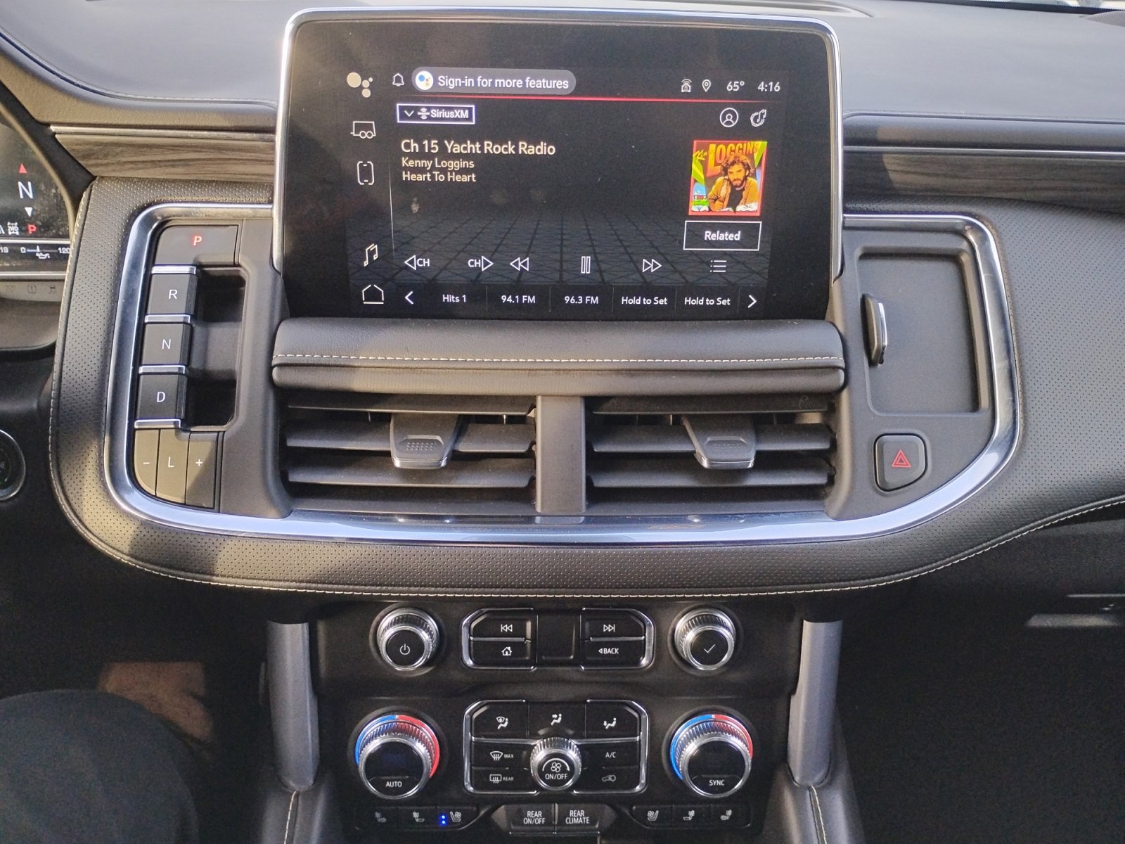 Used 2023 GMC Yukon XL SLT image 18