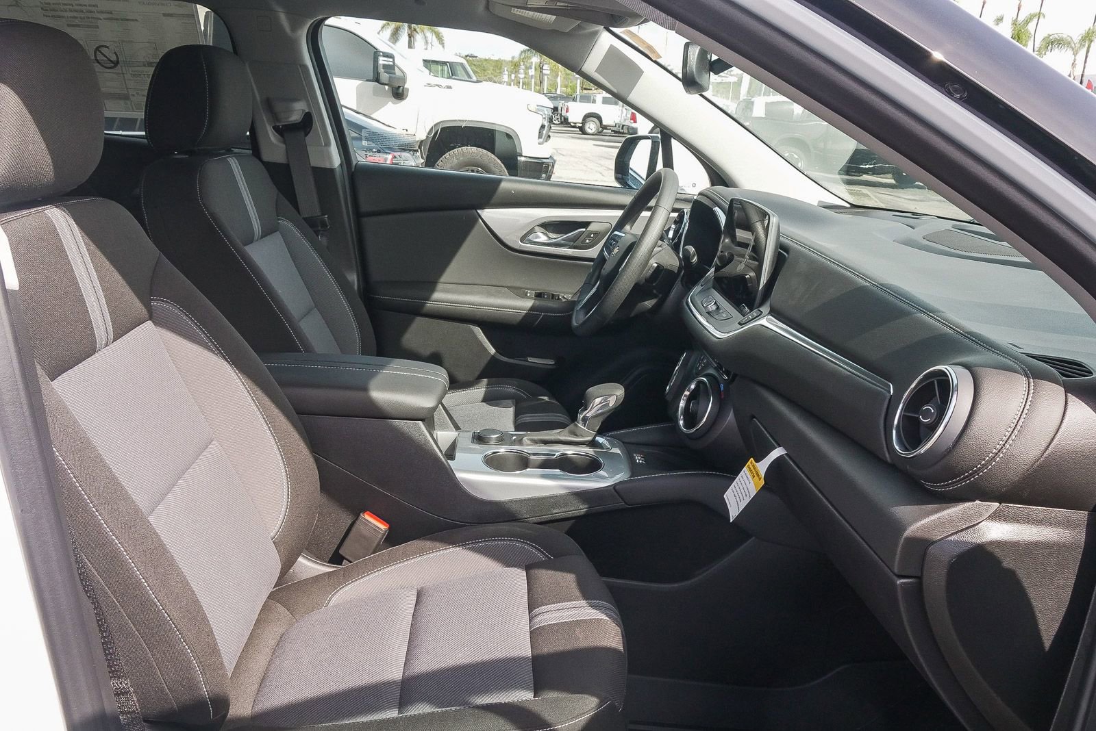 New 2026 Chevrolet Blazer LT w/ Convenience Package image 16