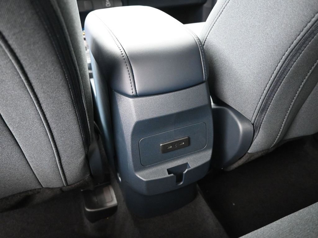 New 2026 Ford Maverick XLT AWD/4WD image 18