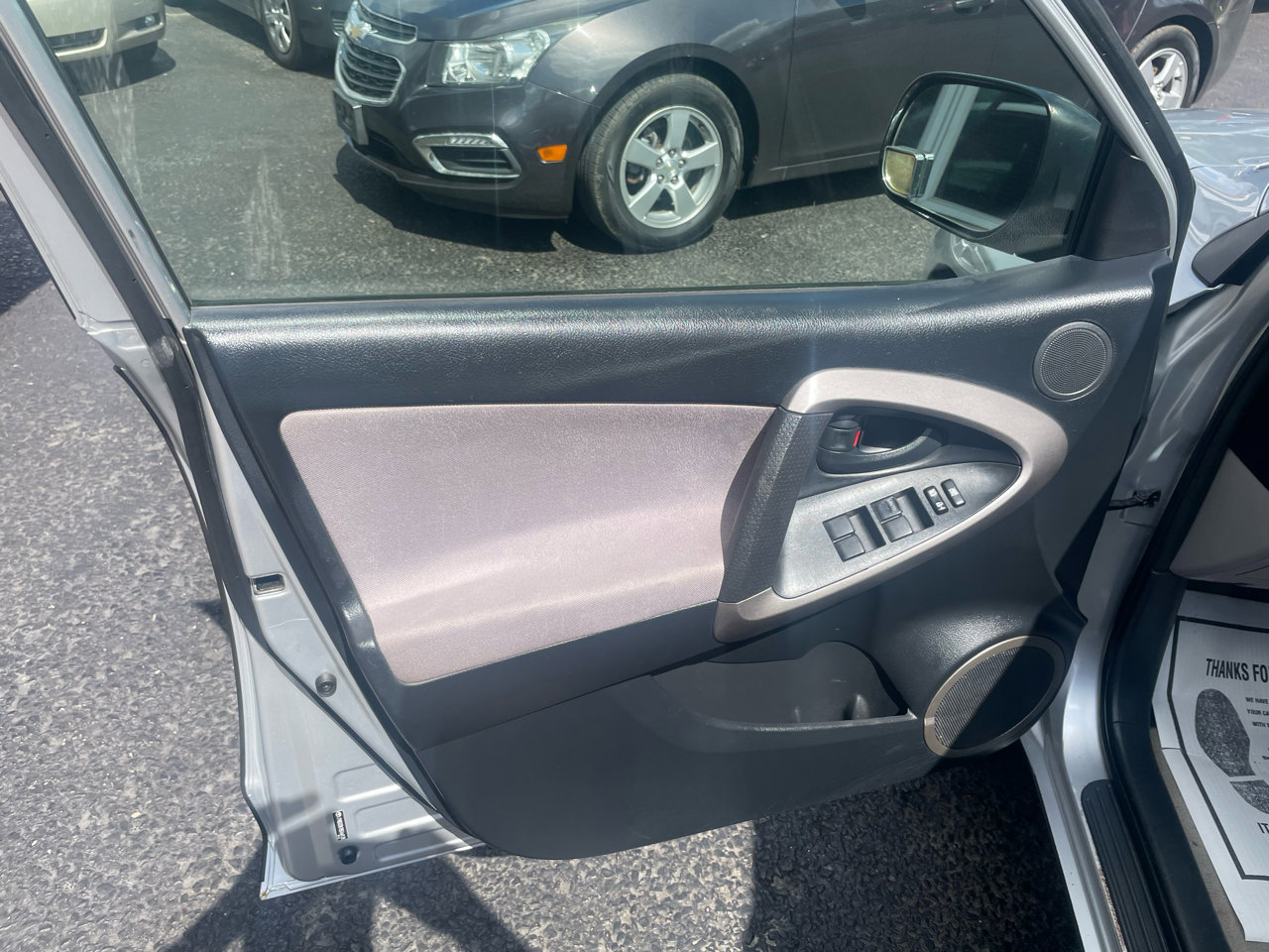 Used 2008 Toyota RAV4 4WD image 23