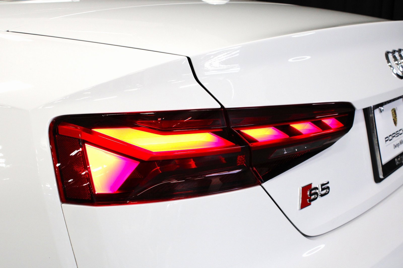 Used 2024 Audi S5 Premium image 16