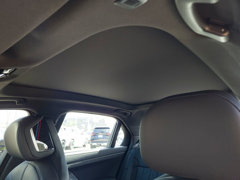 New 2026 BMW i7 eDrive50 w/ M Sport Package image 13