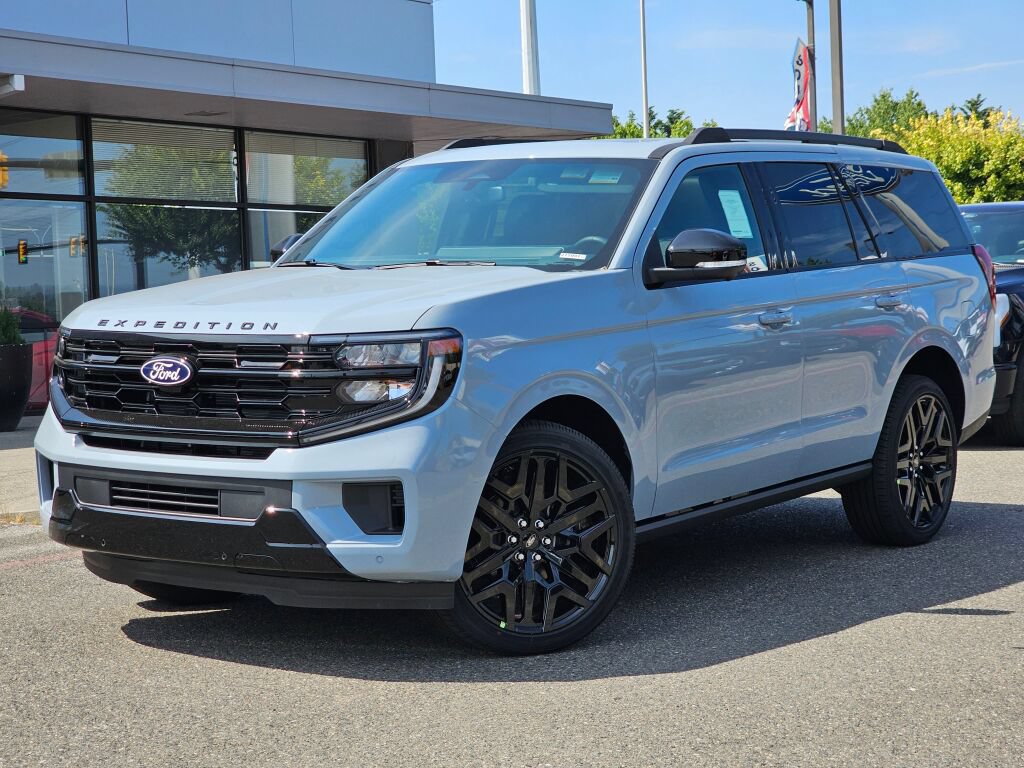 New 2027 Ford Expedition Platinum w/ Stealth Performance Package