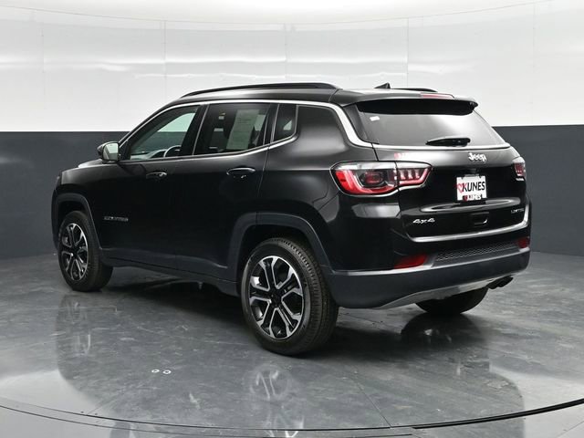 Certified 2022 Jeep Compass Limited AWD/4WD image 10