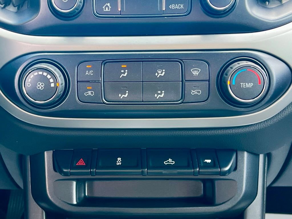 Used 2020 Chevrolet Colorado LT image 30