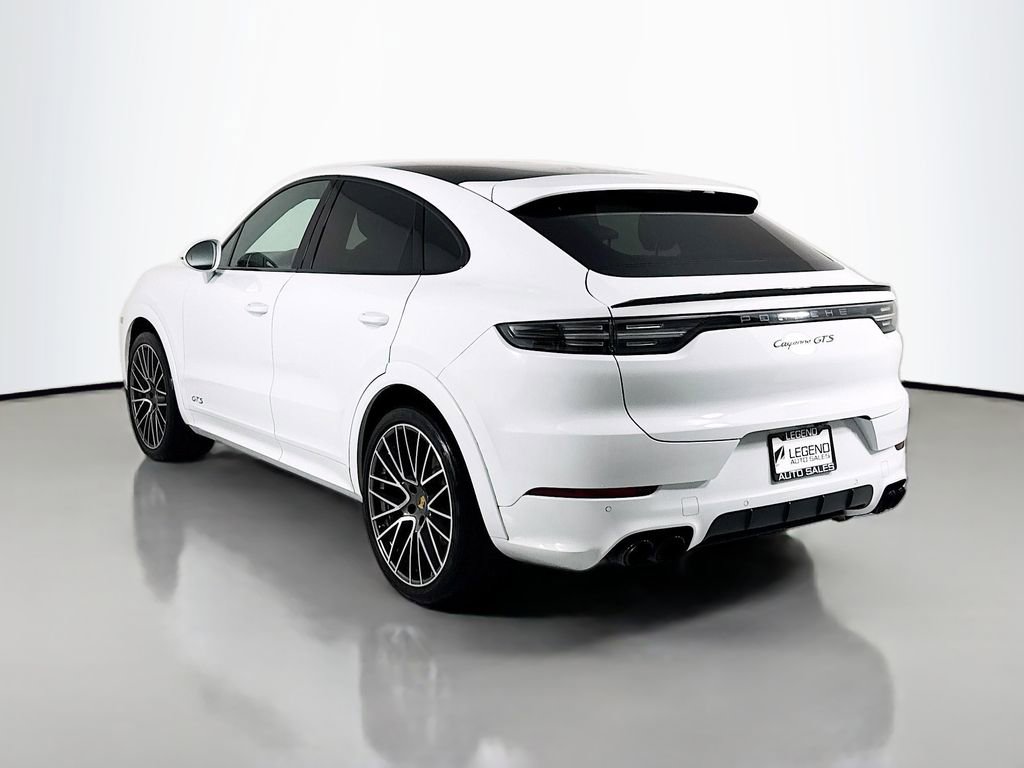 Used 2022 Porsche Cayenne GTS AWD/4WD image 6