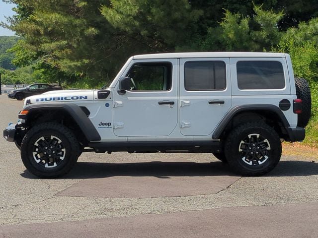 Certified 2025 Jeep Wrangler Unlimited Rubicon 4xe w/ Convenience Group AWD/4WD image 9
