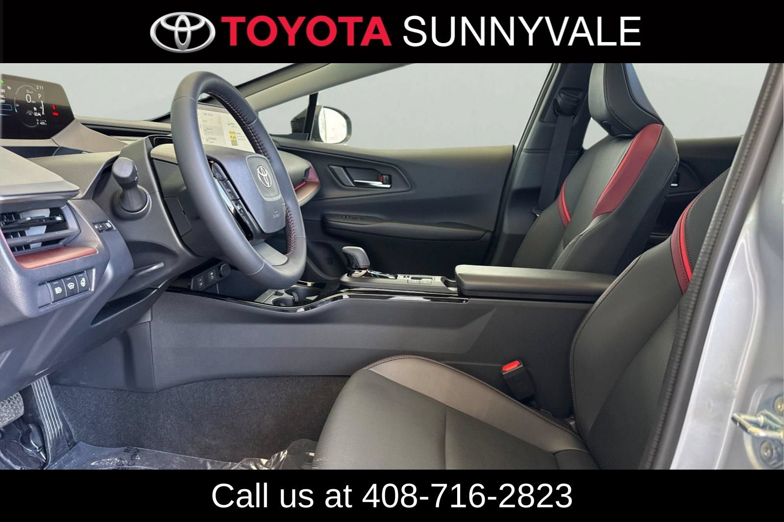 Used 2026 Toyota Prius Plug-In Hybrid FWD image 14