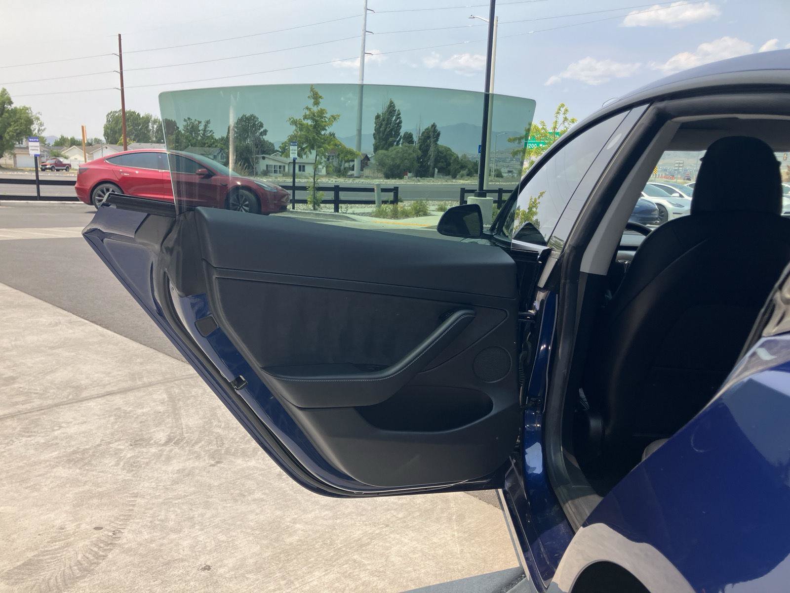 Used 2021 Tesla Model 3 Performance AWD/4WD image 18