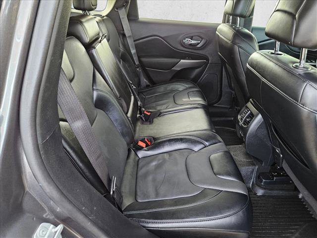 Used 2022 Jeep Cherokee Latitude Lux image 17