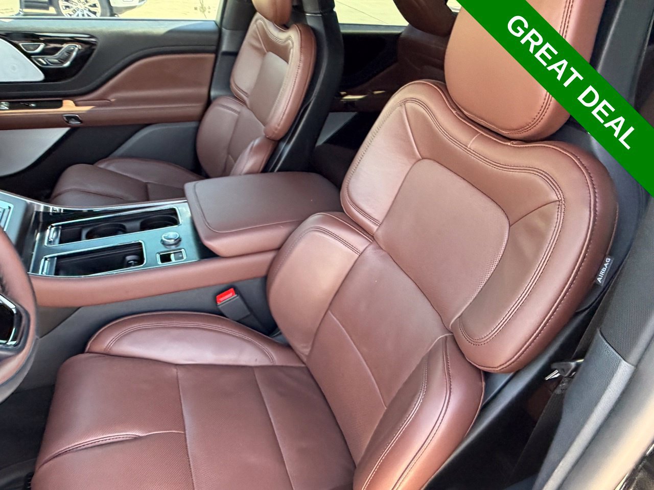 Used 2026 Lincoln Aviator Reserve AWD/4WD image 30