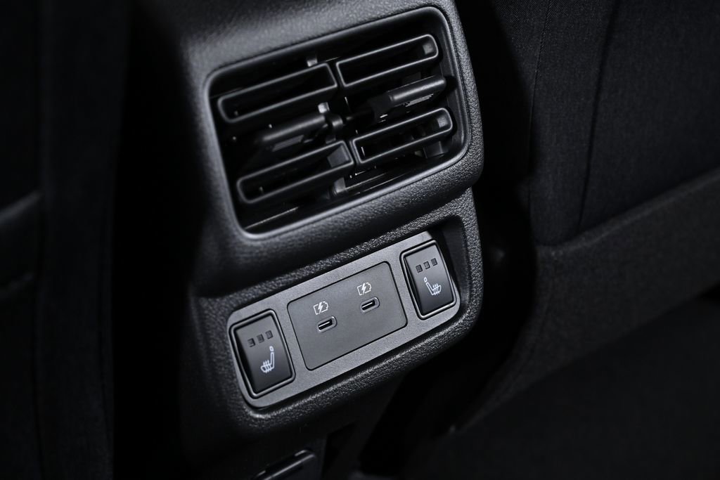 New 2026 Nissan Leaf Platinum+ w/ Cargo Package (Platinum+) image 34