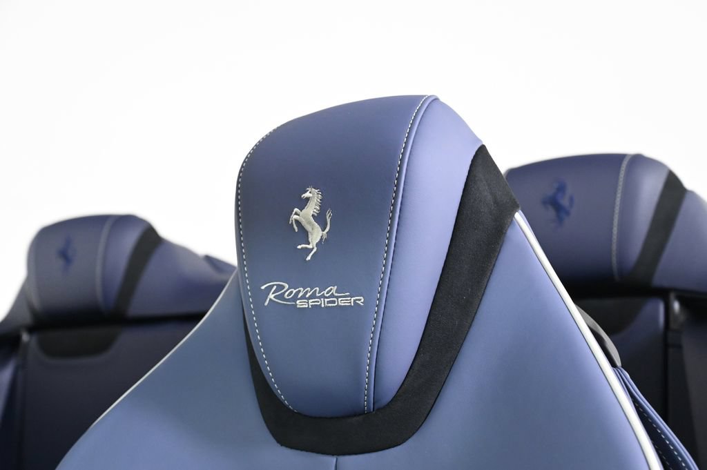 Used 2025 Ferrari Roma Spider RWD image 24