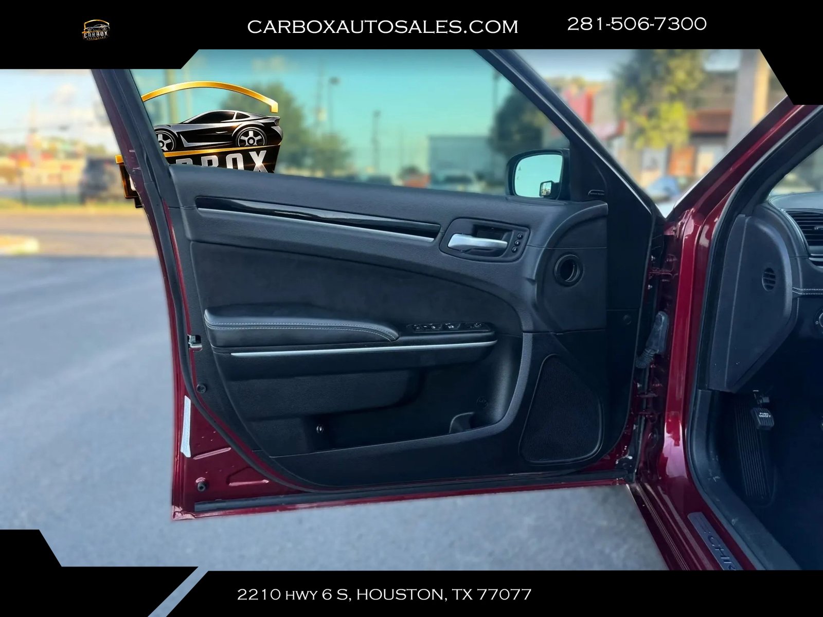 Used 2023 Chrysler 300 C RWD image 19