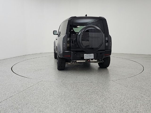 New 2026 Land Rover Defender 90 V8 AWD/4WD image 6