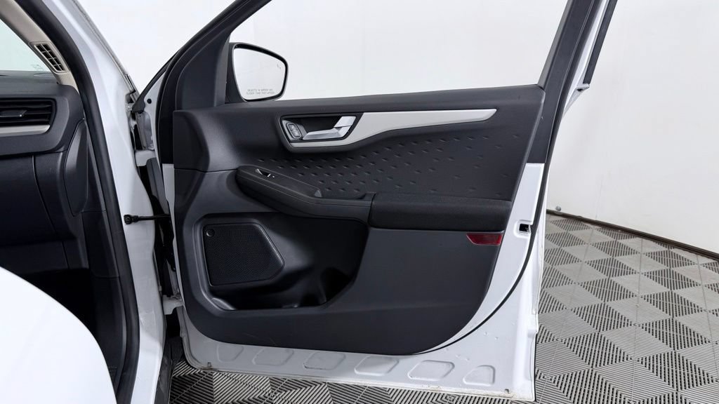 Used 2020 Ford Escape SE AWD/4WD image 29