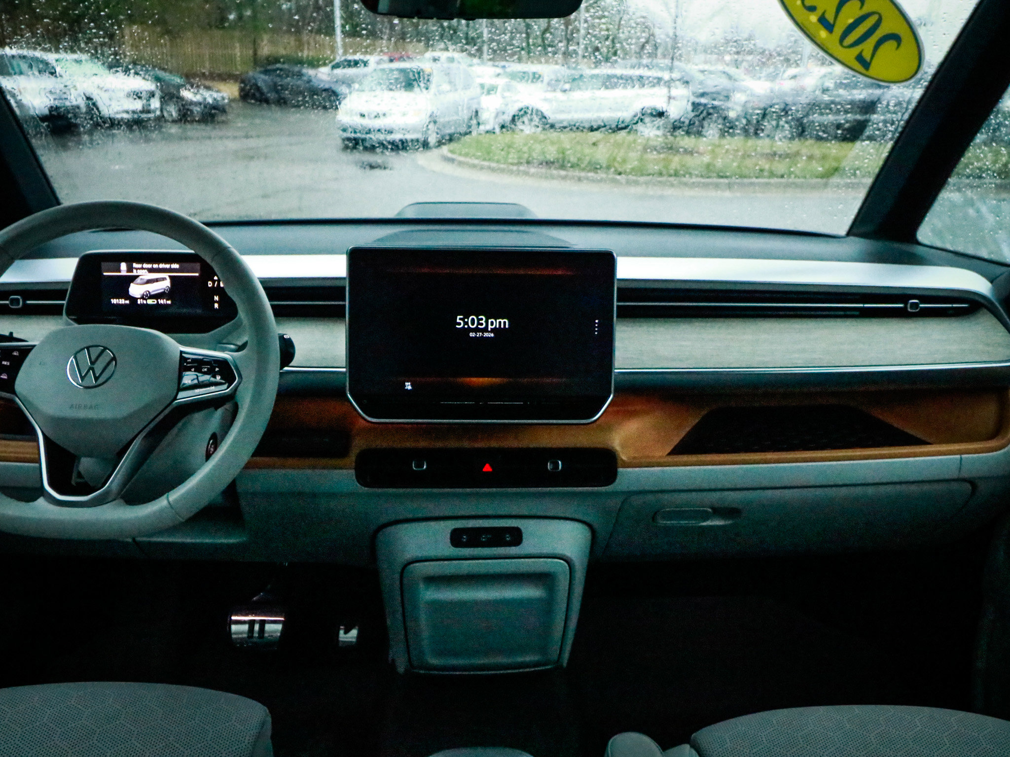 Used 2025 Volkswagen ID. Buzz 1st Edition image 29