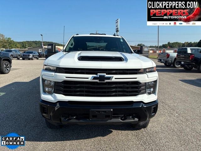 Used 2024 Chevrolet Silverado 2500 Custom w/ Custom Convenience Package AWD/4WD image 10