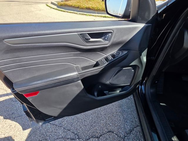 Used 2023 Ford Escape Active image 10