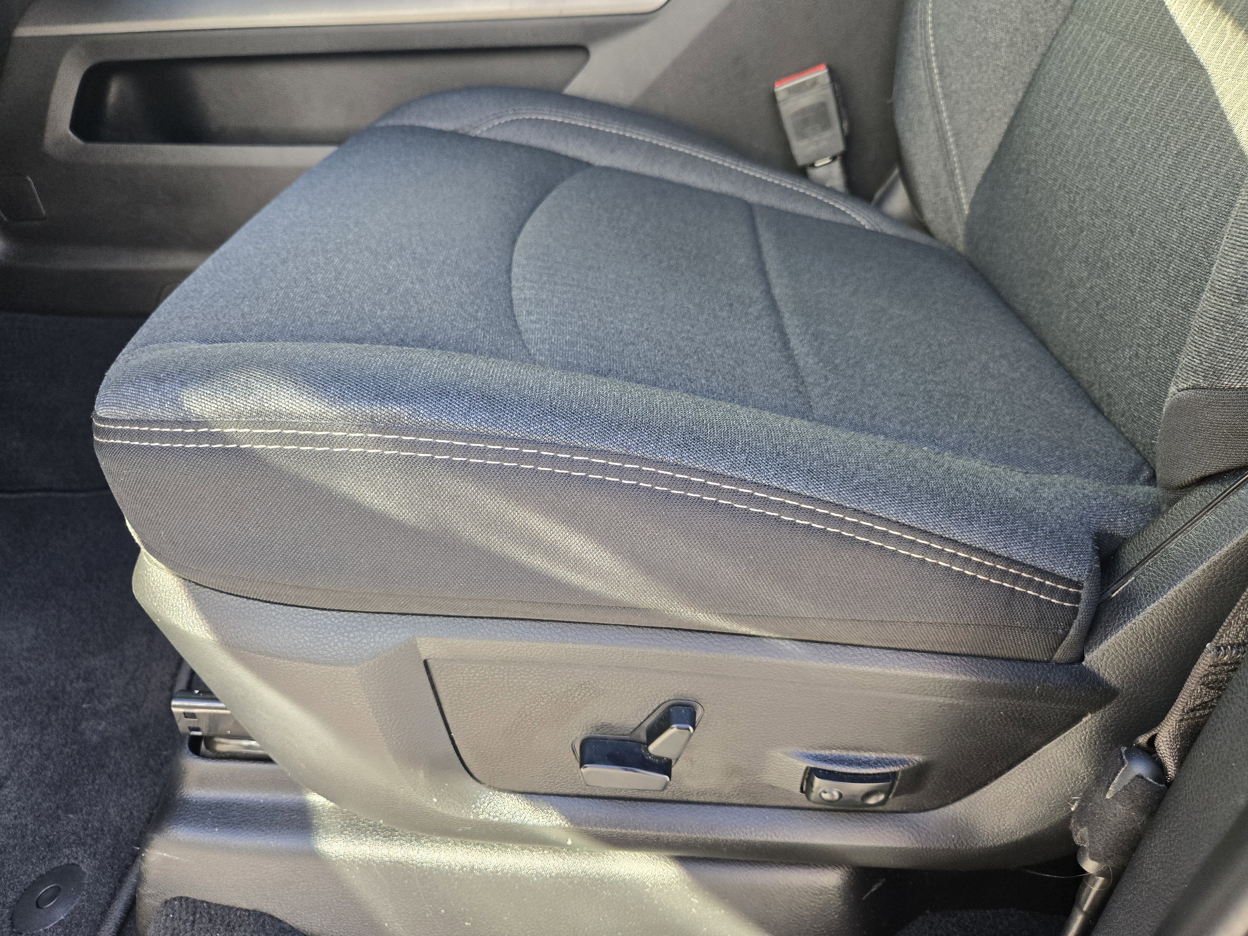 Used 2020 RAM 2500 Lone Star w/ Level 2 Equipment Group image 27