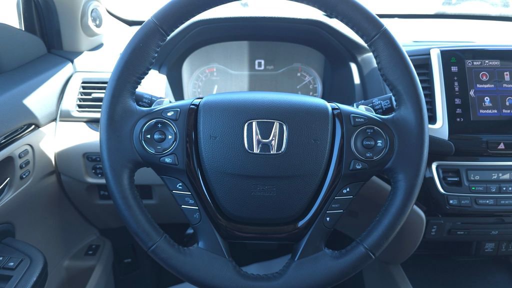 Used 2016 Honda Pilot Touring image 30