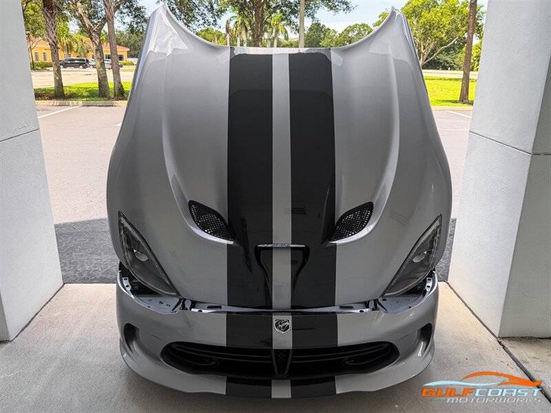 Used 2017 Dodge Viper GTS RWD image 36