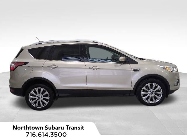 Used 2018 Ford Escape Titanium image 2