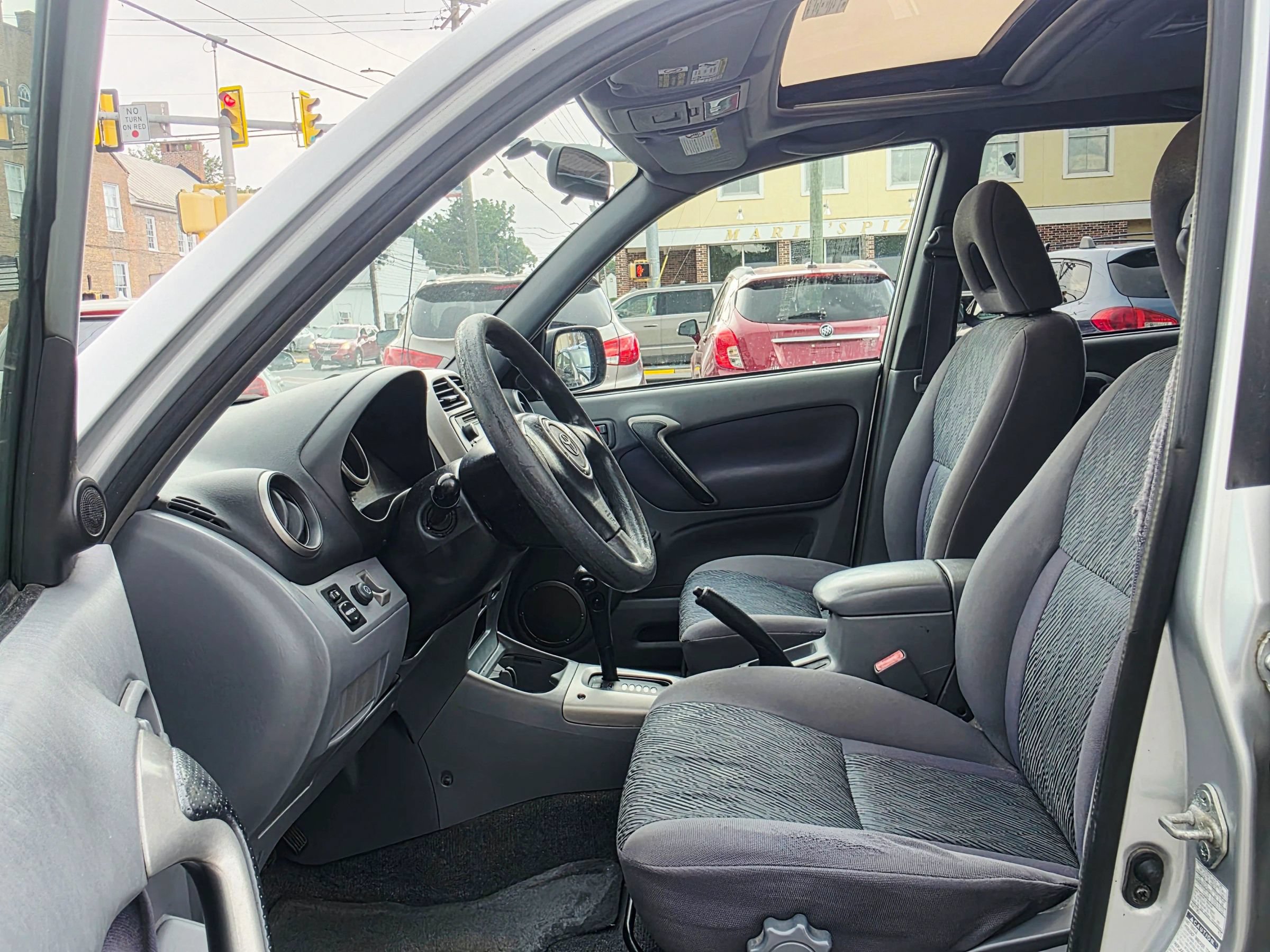 Used 2002 Toyota RAV4 4WD image 11