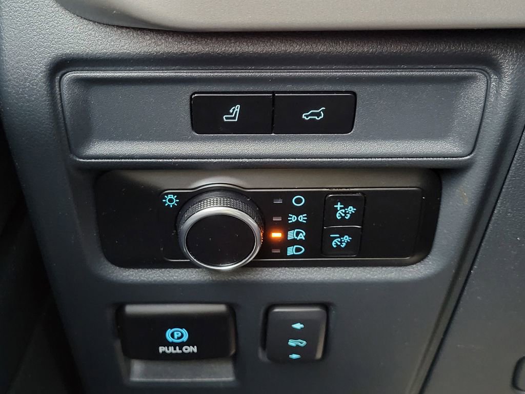 Certified 2023 Ford Expedition Max XLT image 30