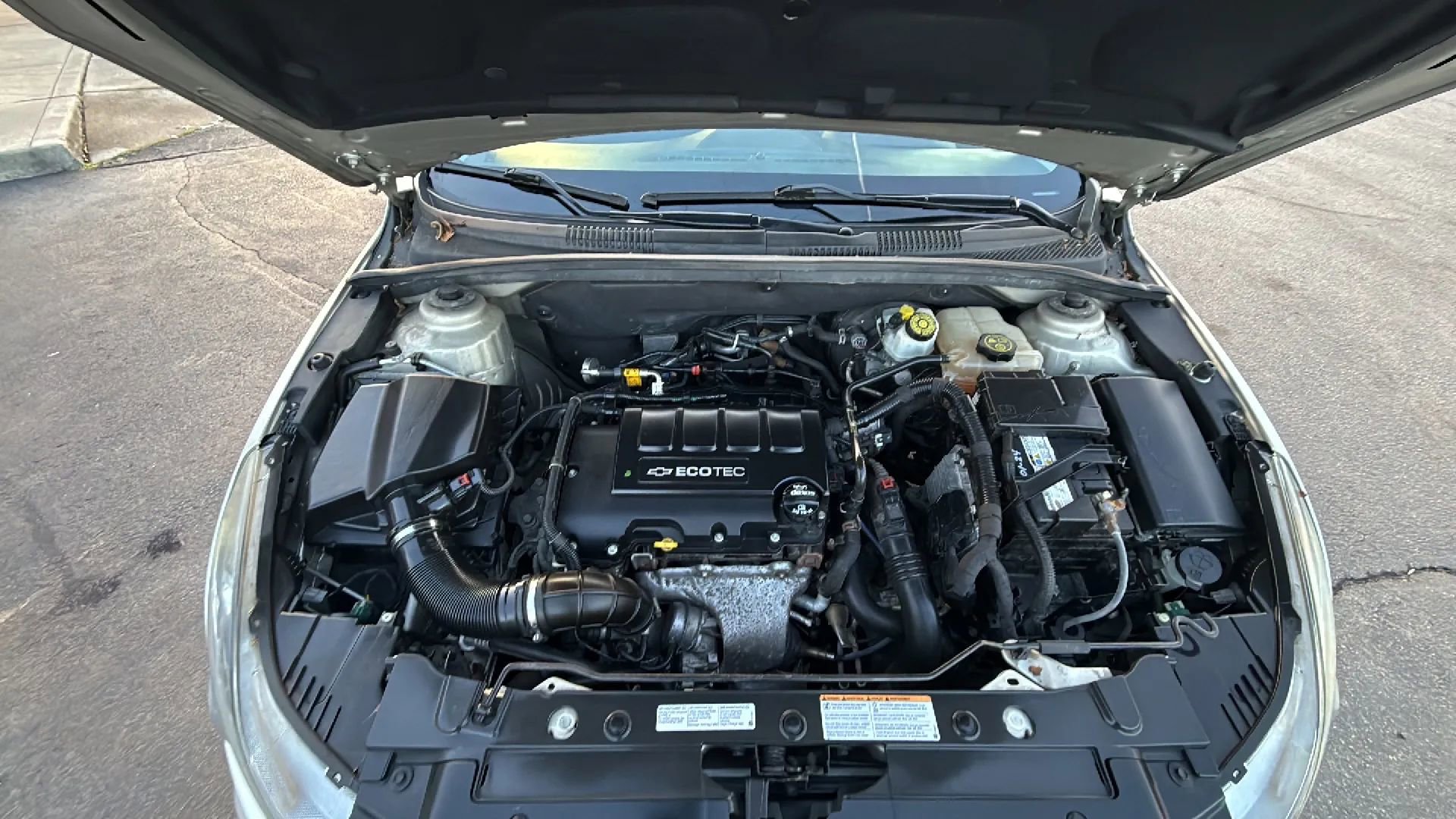 Used 2015 Chevrolet Cruze LT image 18