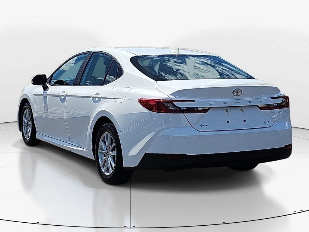 Used 2026 Toyota Camry LE FWD image 8