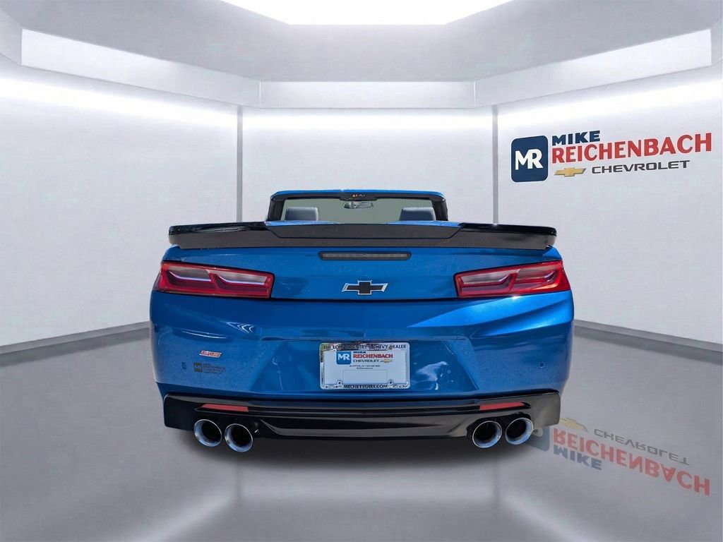 Used 2016 Chevrolet Camaro SS image 4