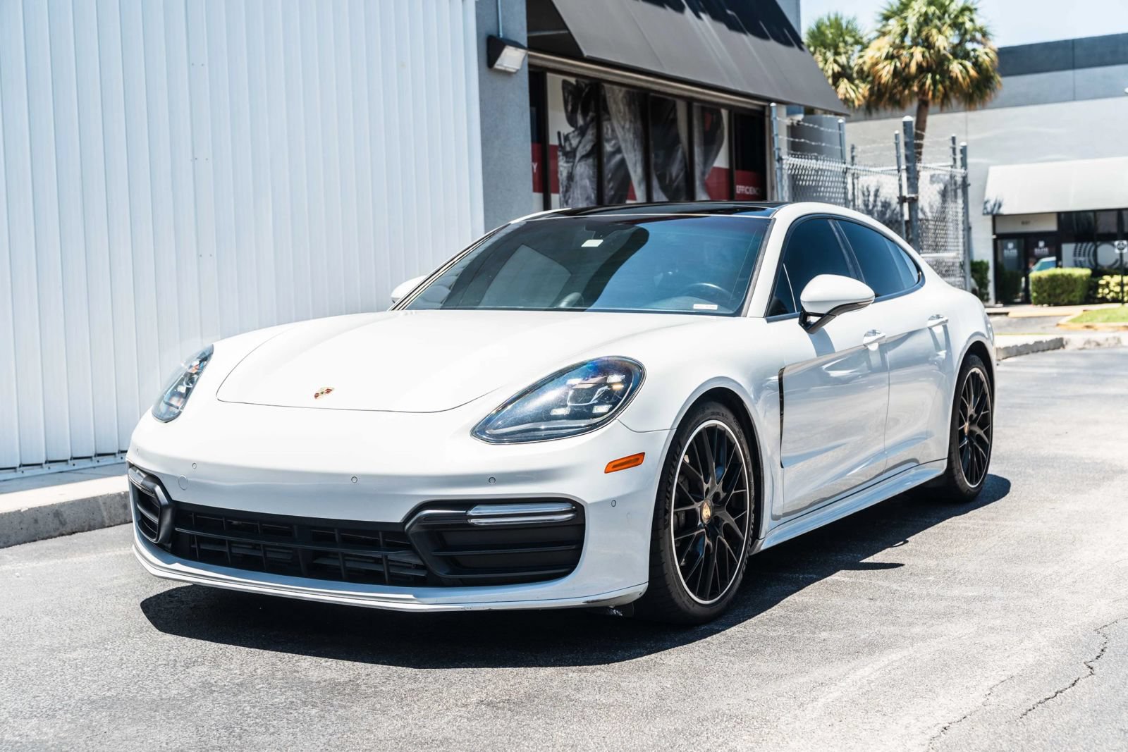Used 2018 Porsche Panamera 4 AWD/4WD image 2