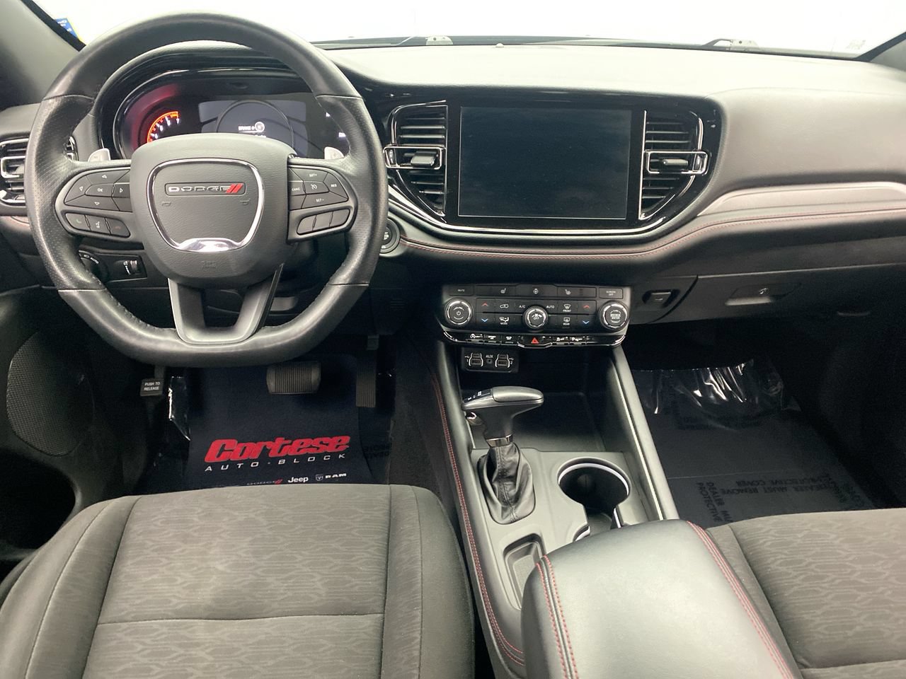 Used 2025 Dodge Durango GT AWD/4WD image 15